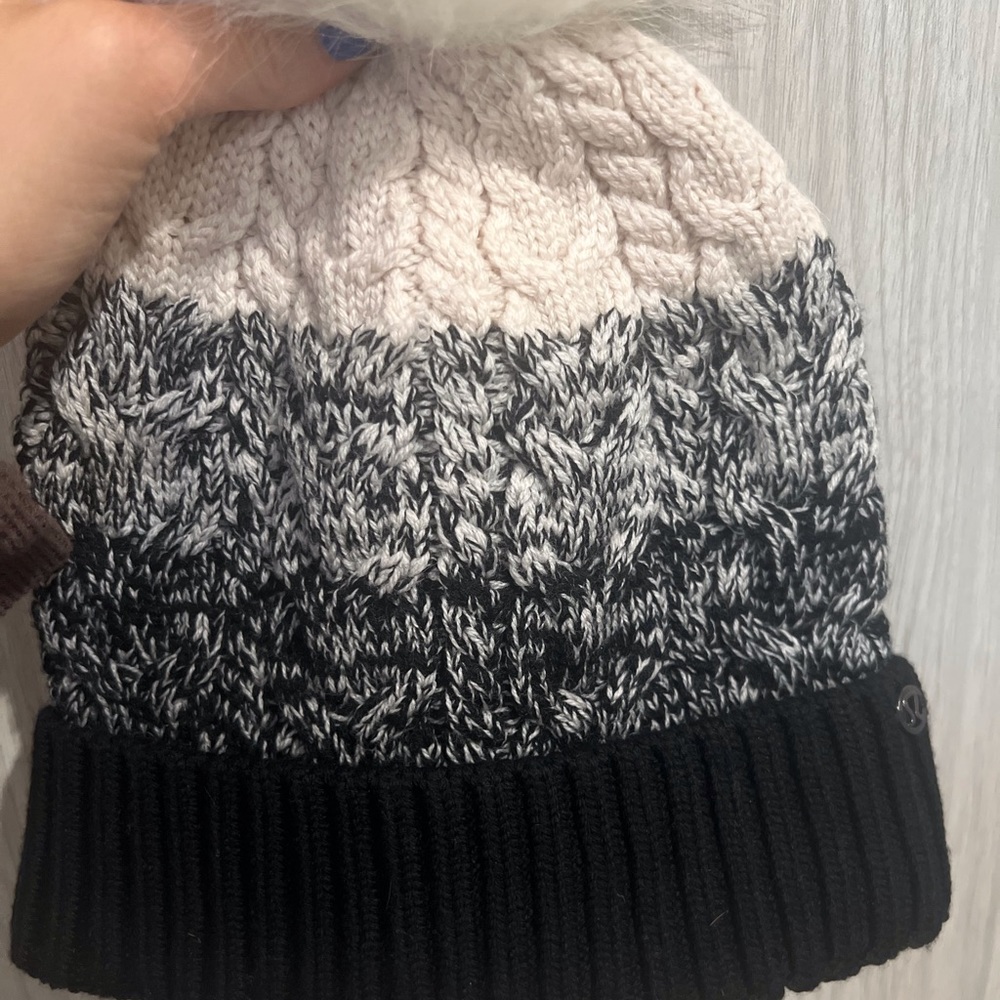 Women’s lululemon multi colored beanie
